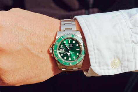 the best rolex submariner to buy|best rolex to buy for investment.